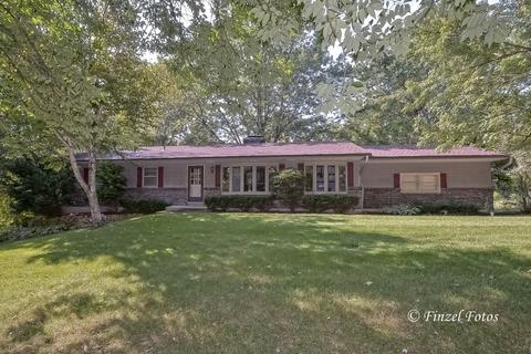 715 Zange Dr, Algonquin, IL 60102 photo 1