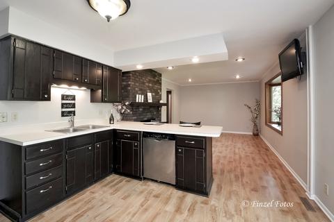 715 Zange Dr, Algonquin, IL 60102 photo 5
