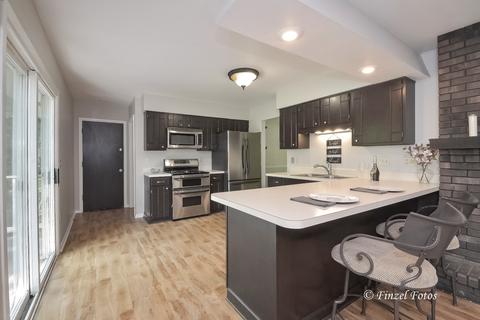 715 Zange Dr, Algonquin, IL 60102 photo 3