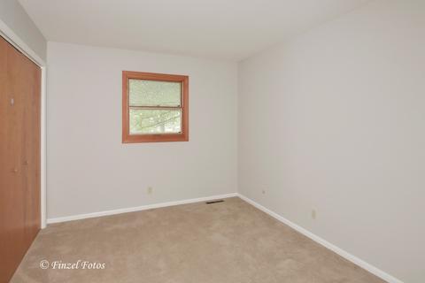 715 Zange Dr, Algonquin, IL 60102 photo 8