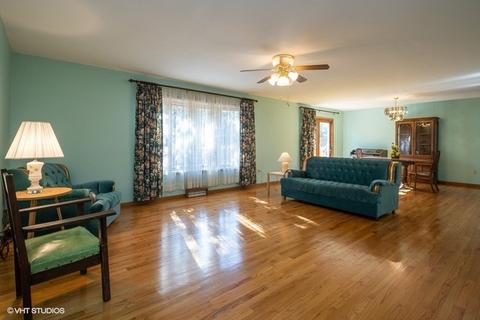 9016 Krunfus Rd, Harvard, IL 60033 photo 2