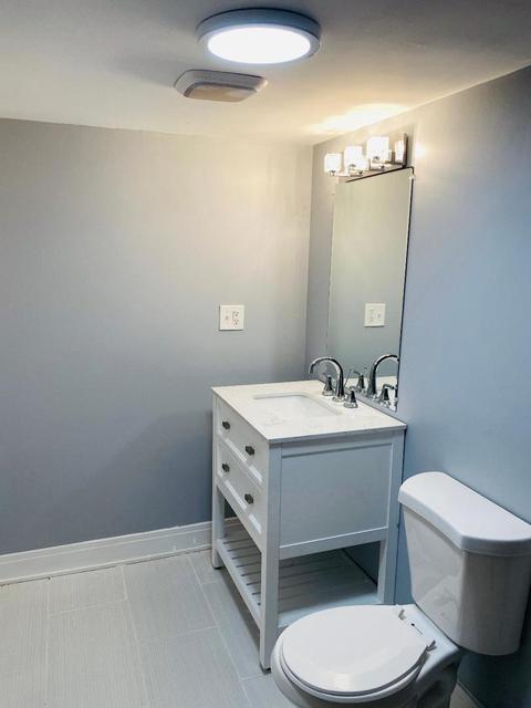8909 S Lowe Ave, Chicago, IL 60620 photo 22