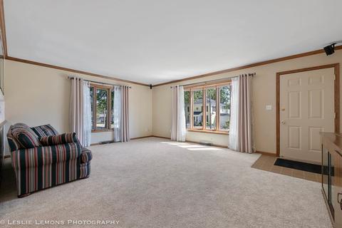 428 W Reader St, Elburn, IL 60119 photo 3