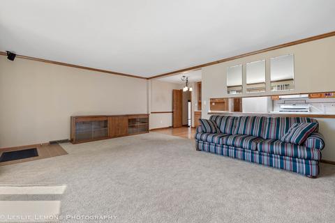 428 W Reader St, Elburn, IL 60119 photo 5