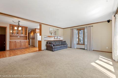 428 W Reader St, Elburn, IL 60119 photo 2