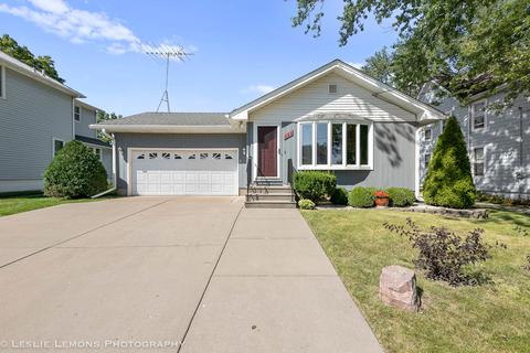 428 W Reader St, Elburn, IL 60119 photo 1