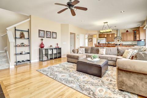 1701 Ariana Dr, Bartlett, IL 60103 photo 14