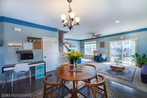 4024 Pompton Ct, Elgin, IL 60124 photo 9