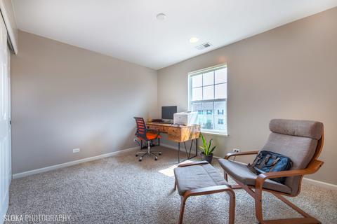 4024 Pompton Ct, Elgin, IL 60124 photo 22