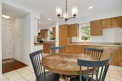 116 Maple Ave, Wilmette, IL 60091 photo 12