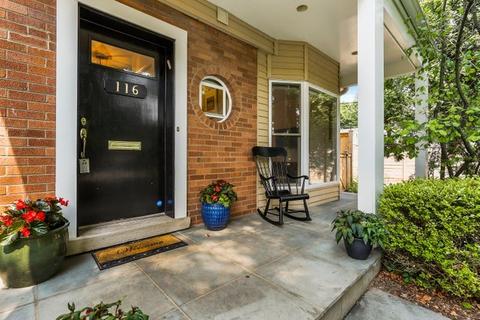 116 Maple Ave, Wilmette, IL 60091 photo 2