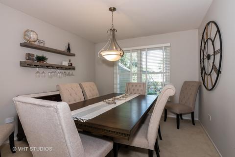 2268 Hiram Dr, Wheaton, IL 60189 photo 10