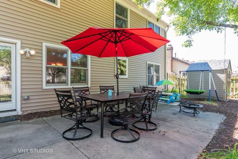 2268 Hiram Dr, Wheaton, IL 60189 photo 4