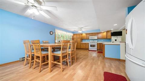 305 E Rockvale Dr, Byron, IL 61010 photo 7