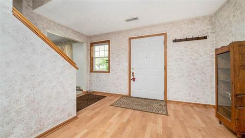 305 E Rockvale Dr, Byron, IL 61010 photo 9