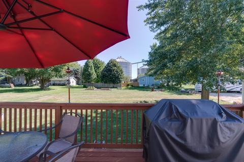 23831 Walters St, Downs, IL 61736 photo 3