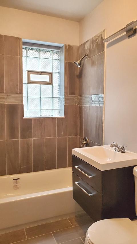 2801 E 77th St, Chicago, IL 60649 photo 10