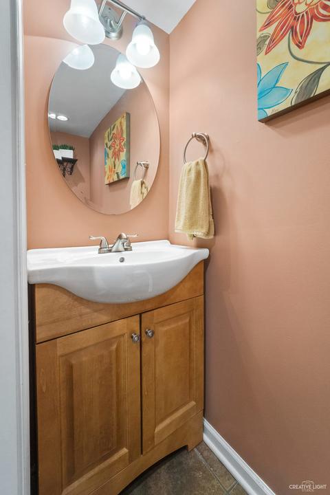 2076 Gladstone Dr, Wheaton, IL 60189 photo 23