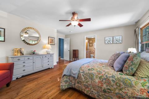 2076 Gladstone Dr, Wheaton, IL 60189 photo 14