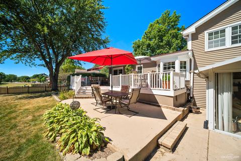2076 Gladstone Dr, Wheaton, IL 60189 photo 26