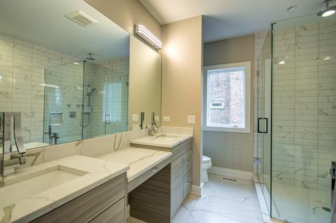 4551 S Champlain Ave, Chicago, IL 60653 photo 11