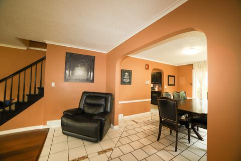 268 9th St, Wheeling, IL 60090 photo 5