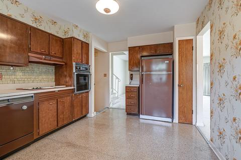 1116 N Hemlock Ln, Mount Prospect, IL 60056 photo 11