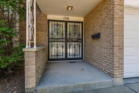 1116 N Hemlock Ln, Mount Prospect, IL 60056 photo 2