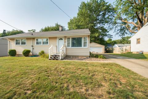 104 W Cypress St, Normal, IL 61761 photo 1
