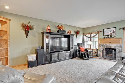 412 Bluffs Edge Dr, Mchenry, IL 60051 photo 10