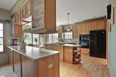 412 Bluffs Edge Dr, Mchenry, IL 60051 photo 16