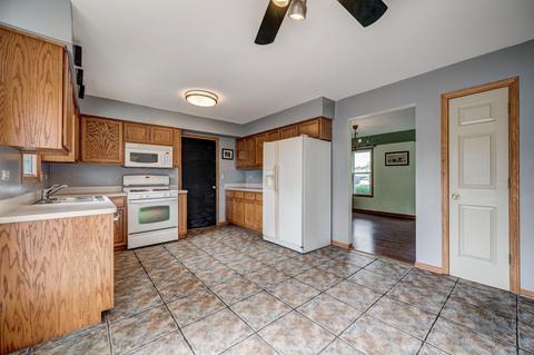 2302 Cumberland Dr, Plainfield, IL 60586 photo 14