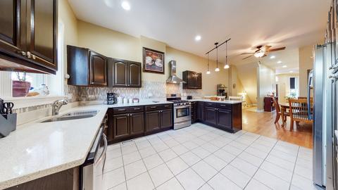 431 E 46th Pl, Chicago, IL 60653 photo 9