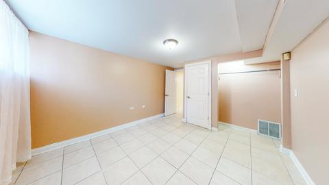 431 E 46th Pl, Chicago, IL 60653 photo 25