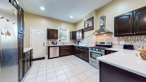 431 E 46th Pl, Chicago, IL 60653 photo 11