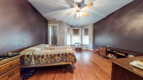 431 E 46th Pl, Chicago, IL 60653 photo 30
