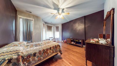 431 E 46th Pl, Chicago, IL 60653 photo 17