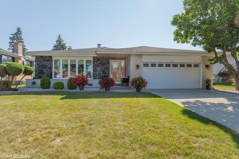 7121 Summit Rd, Darien, IL 60561 photo 1