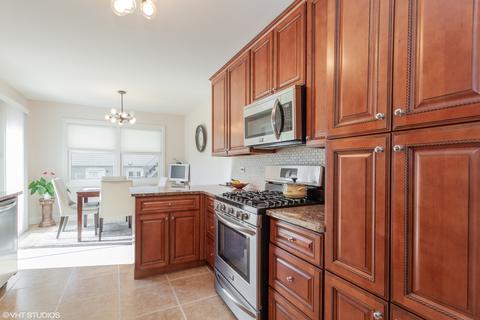 7121 Summit Rd, Darien, IL 60561 photo 9