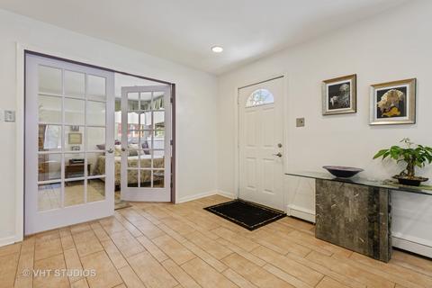 1108 S 3rd Ave, Des Plaines, IL 60016 photo 2