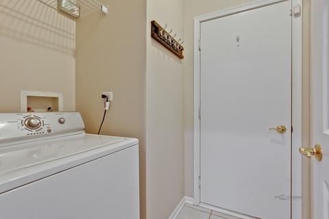1421 Marilyn Ct, Rolling Meadows, IL 60008 photo 16