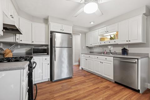 911 E 8th St, Lockport, IL 60441 photo 17