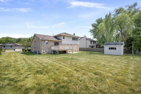 213 Deerpath Dr, Minooka, IL 60447 photo 3