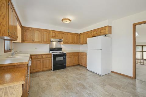 213 Deerpath Dr, Minooka, IL 60447 photo 5