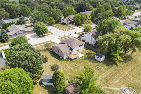 213 Deerpath Dr, Minooka, IL 60447 photo 26