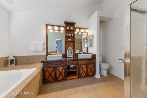 6079 Frank Dr, Hoffman Estates, IL 60192 photo 13