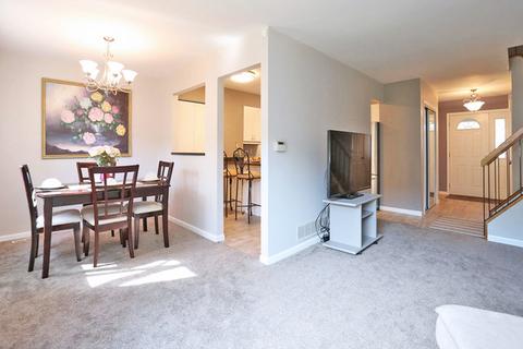 715 Lakeside Circle Dr, Wheeling, IL 60090 photo 8
