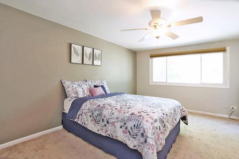 715 Lakeside Circle Dr, Wheeling, IL 60090 photo 11