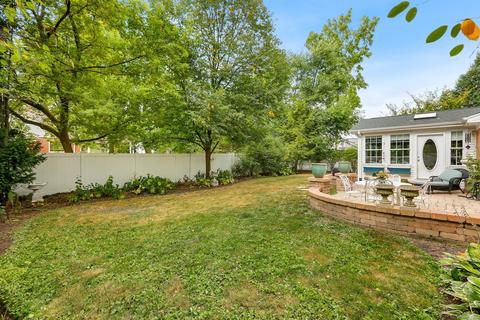 804 James Ct, Wheaton, IL 60189 photo 31