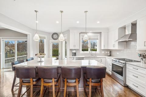 1127 Thomas More Ter, Mount Prospect, IL 60056 photo 12